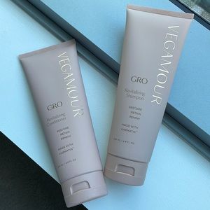VEGAMOUR SHAMPOO AND CONDITIONER SET BRAND NEW